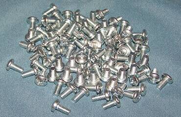 Titanium Machine Screw